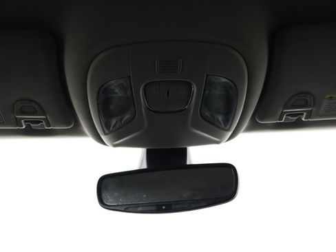 Used 2018 Jeep Compass Trailhawk w/ Cold Weather Group image 23