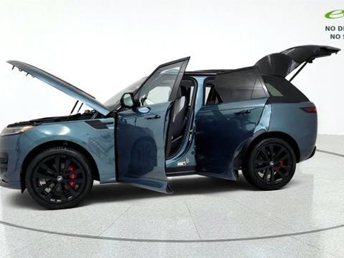 Used 2023 Land Rover Range Rover Sport SE Dynamic AWD/4WD image 15