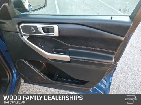 Used 2023 Ford Explorer XLT w/ Equipment Group 202A image 31