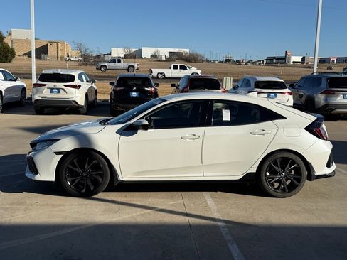 Used 2019 Honda Civic Sport image 2