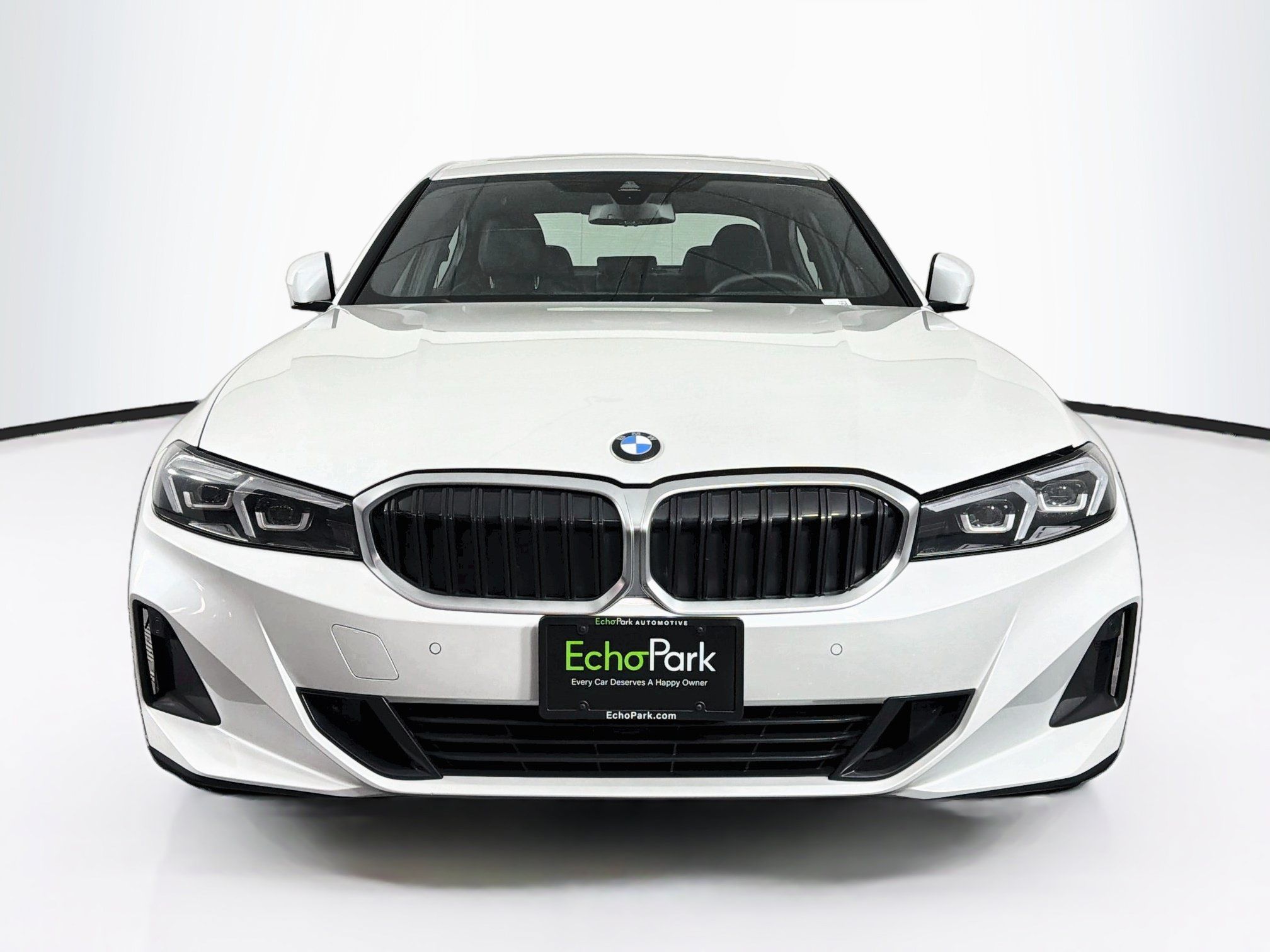 Used 2026 BMW 330i xDrive Sedan AWD/4WD image 2