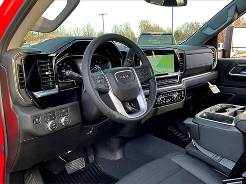 New 2026 GMC Sierra 2500 SLE w/ Preferred Package image 6