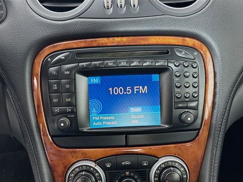 Used 2004 Mercedes-Benz SL 500 image 19