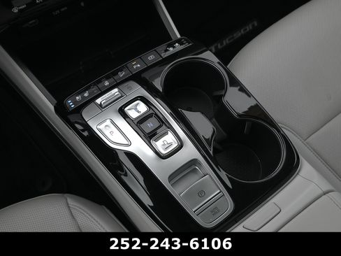 Used 2024 Hyundai Tucson Limited FWD image 15