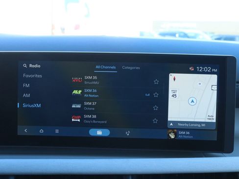 New 2025 Hyundai Tucson Limited image 27