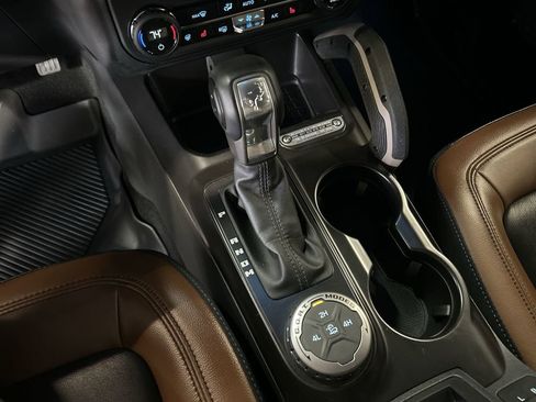 Certified 2024 Ford Bronco Outer Banks AWD/4WD image 20