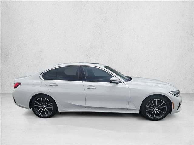 Used 2022 BMW 330i Sedan w/ Convenience Package RWD image 5
