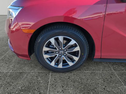 Used 2023 Honda Odyssey EX-L image 14