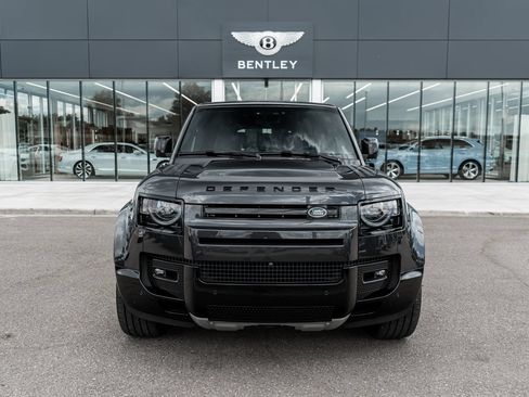 Used 2024 Land Rover Defender 130 V8 AWD/4WD image 19