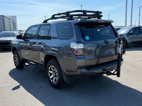 Used 2014 Toyota 4Runner SR5 RWD image 19