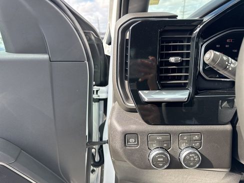 New 2026 GMC Sierra 1500 Elevation w/ Preferred Package AWD/4WD image 14