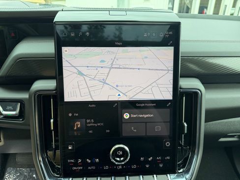 New 2026 GMC Yukon AT4 AWD/4WD image 20