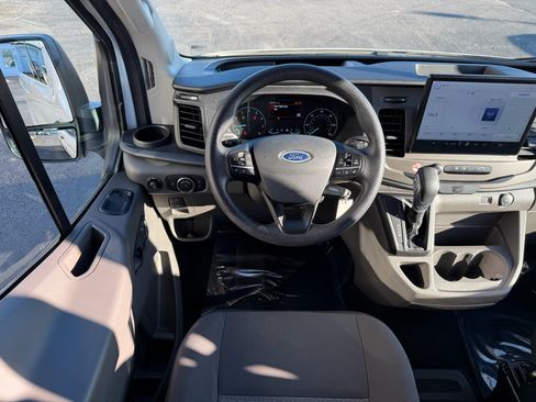 Used 2022 Ford Transit 350 XLT image 16