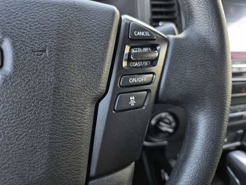 Used 2023 Nissan Frontier SV w/ Midnight Edition Package AWD/4WD image 28
