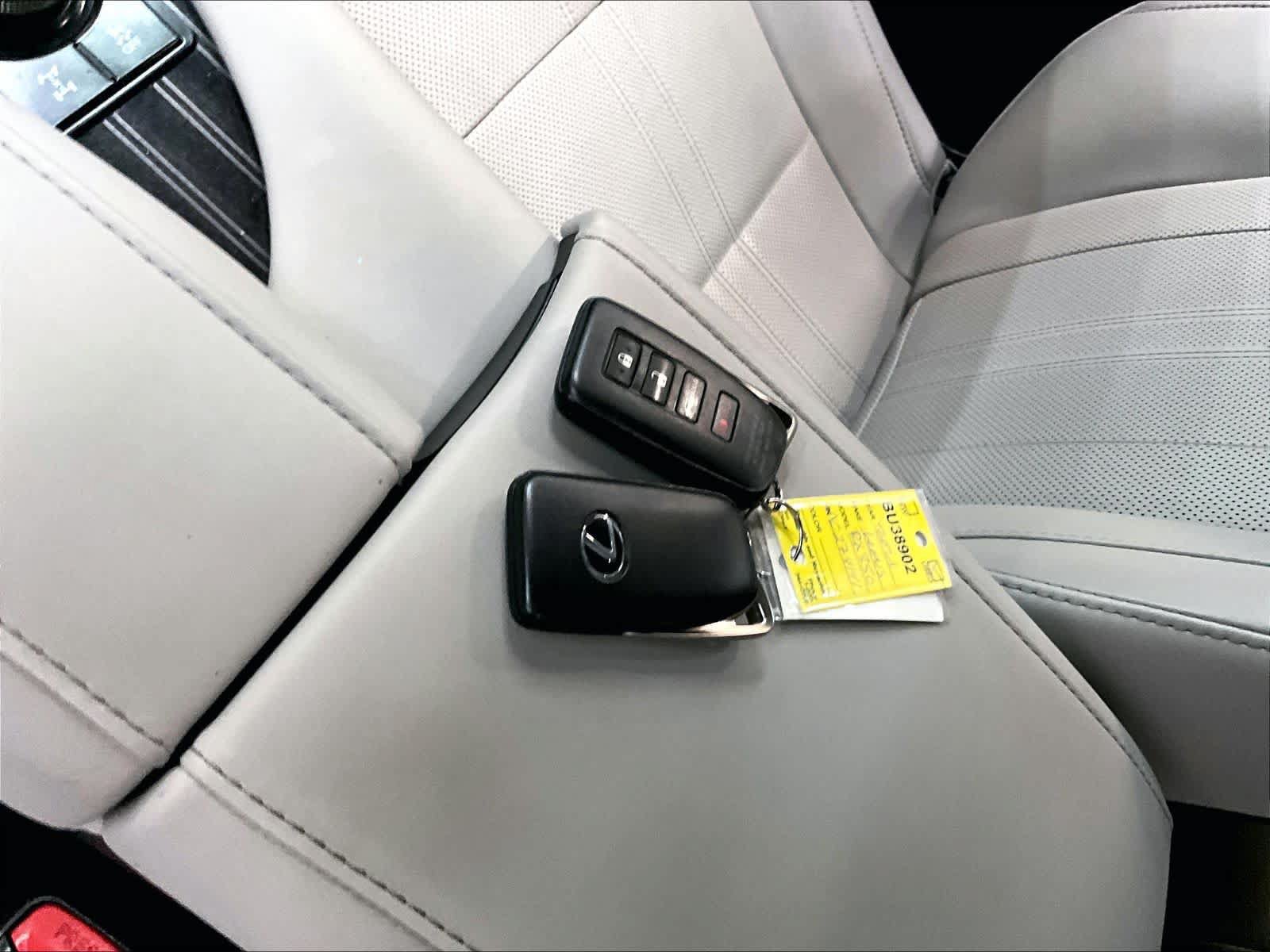 Used 2021 Lexus RX 350 AWD w/ Luxury Package image 13