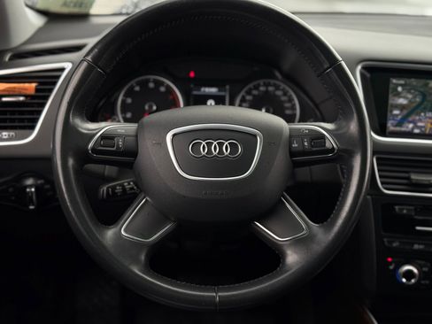 Used 2017 Audi Q5 2.0T Premium image 16