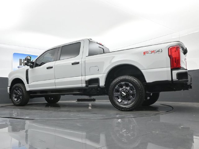 New 2026 Ford F250 XL w/ STX Appearance Package AWD/4WD image 18