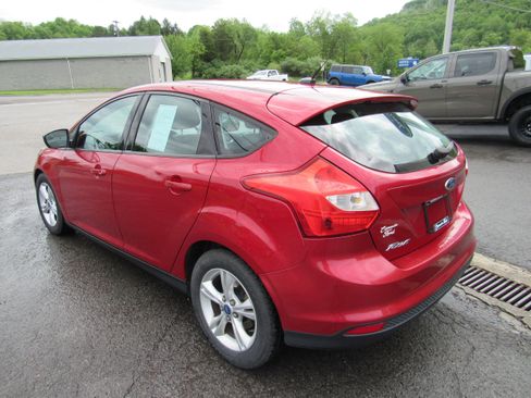 Used 2012 Ford Focus SE FWD image 8