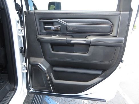 Used 2023 RAM 3500 Limited image 61