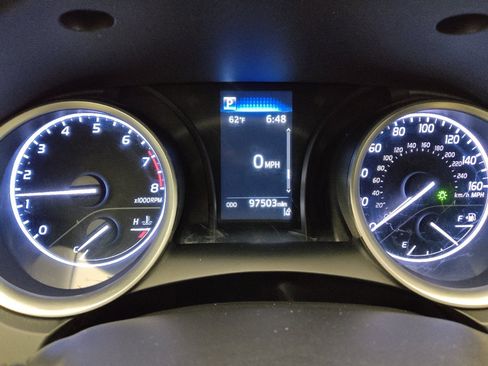Used 2021 Toyota Camry LE FWD image 23