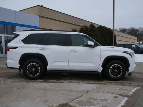 Used 2024 Toyota Sequoia SR5 w/ SR5 Premium Package image 8