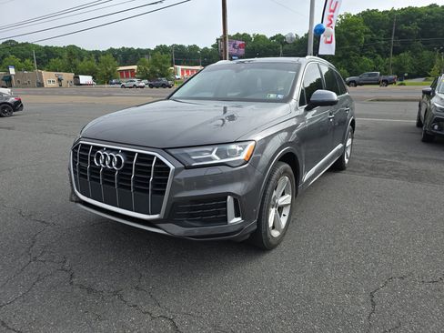 Used 2021 Audi Q7 2.0T Premium Plus w/ Premium Plus Package AWD/4WD image 11