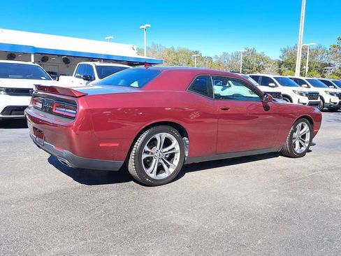 Used 2022 Dodge Challenger GT w/ Plus Package image 6