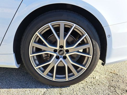 Used 2023 Audi A6 Premium Plus image 7