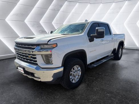 Used 2022 Chevrolet Silverado 2500 LTZ w/ Safety Package image 3