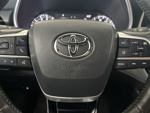 Used 2023 Toyota Highlander XSE AWD/4WD image 64