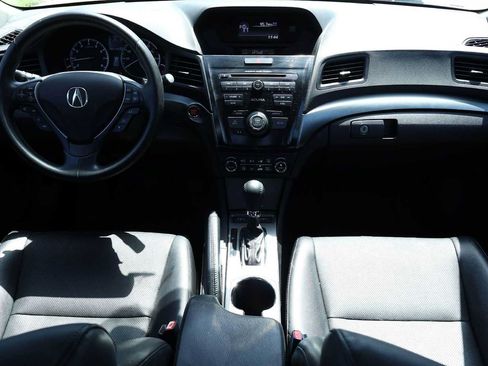 Used 2015 Acura ILX FWD image 10