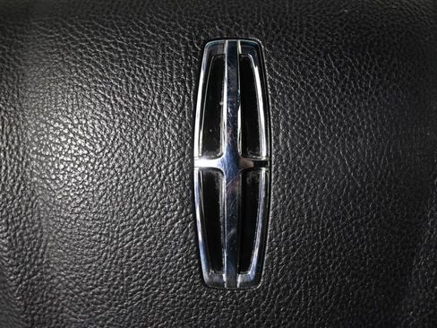 Used 2018 Lincoln MKX Premiere FWD image 32