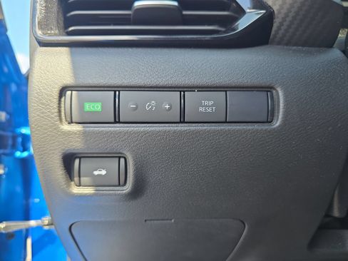 Used 2023 Nissan Sentra SV w/ All-Weather Package FWD image 21
