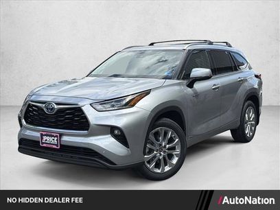 Used 2021 Toyota Highlander Limited
