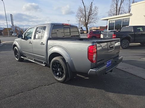 Used 2019 Nissan Frontier SV w/ Value Truck Package image 7