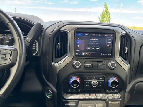 Certified 2020 GMC Sierra 1500 Denali w/ Denali Ultimate Package AWD/4WD image 19