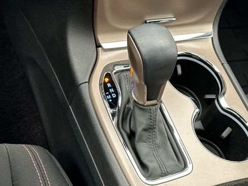 Used 2016 Jeep Grand Cherokee Laredo 75th Anniversary image 21