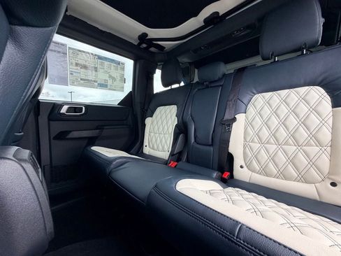 New 2026 Ford Bronco Heritage Edition AWD/4WD image 15