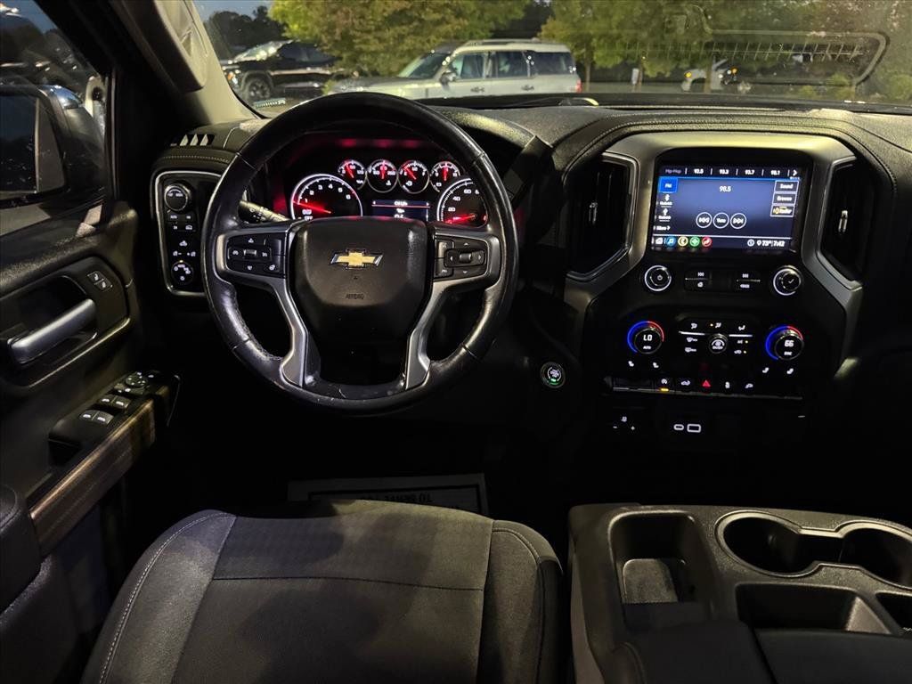 Used 2020 Chevrolet Silverado 1500 LT w/ All-Star Edition AWD/4WD image 13