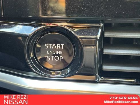 New 2025 Nissan Pathfinder SV image 19