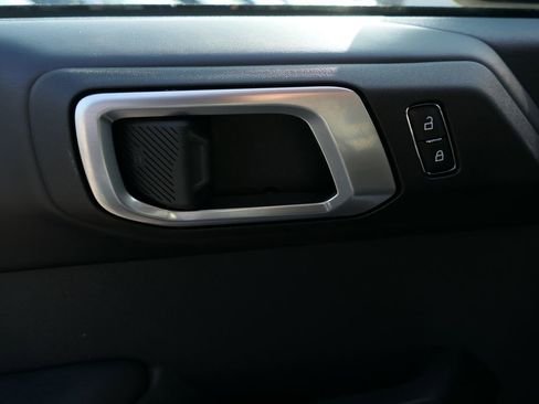 Used 2025 Ford Bronco Outer Banks w/ Sasquatch Package image 16