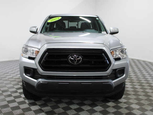 Certified 2023 Toyota Tacoma SR AWD/4WD image 9