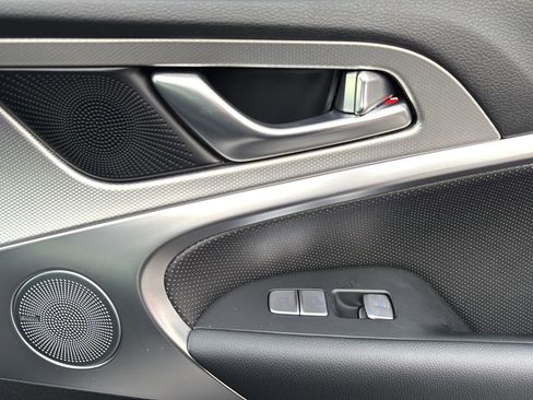 Certified 2026 Genesis G70 2.5T Prestige image 38