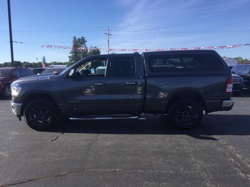 Used 2020 RAM 1500 Big Horn AWD/4WD image 2
