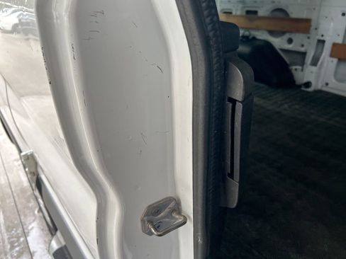 Used 2016 Ford Transit 250 130 Low Roof w/ Exterior Upgrade Package image 26