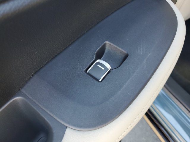Certified 2024 Honda HR-V EX-L image 16