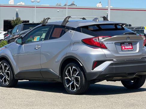 Certified 2020 Toyota C-HR XLE FWD image 7