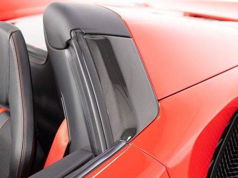 Certified 2020 Ferrari 488 Pista Spider RWD image 44