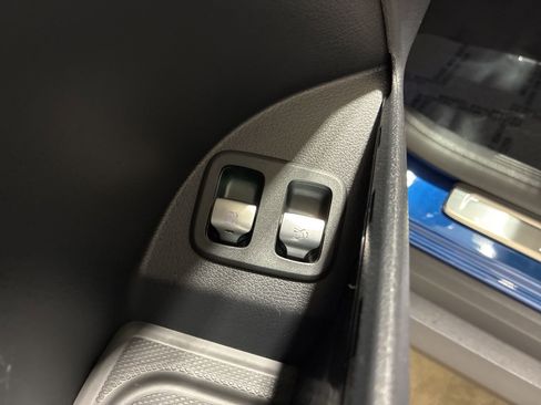 New 2026 Mercedes-Benz GLC 350e 4MATIC image 10