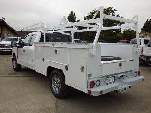 New 2026 Ford F350 XL w/ XL Chrome Package image 21